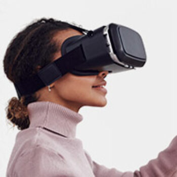 Featured author image: Grid 2 Columns + Sidebar