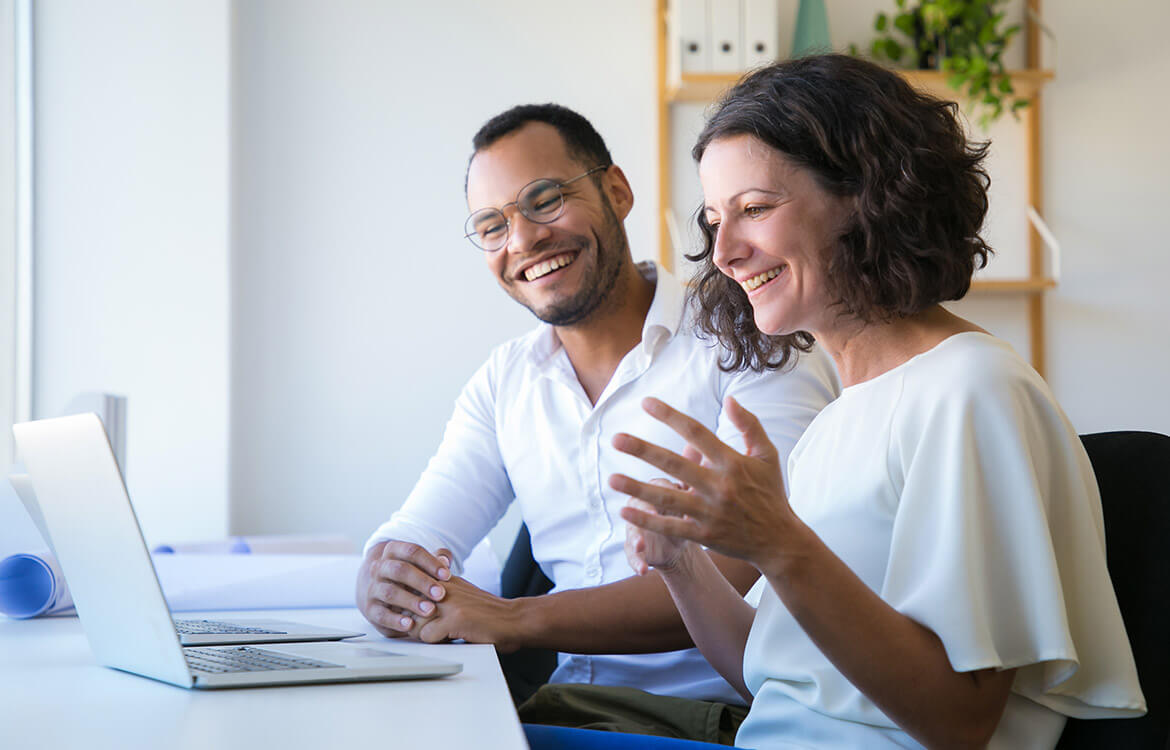 Native App vs Hybrid  Mobile App